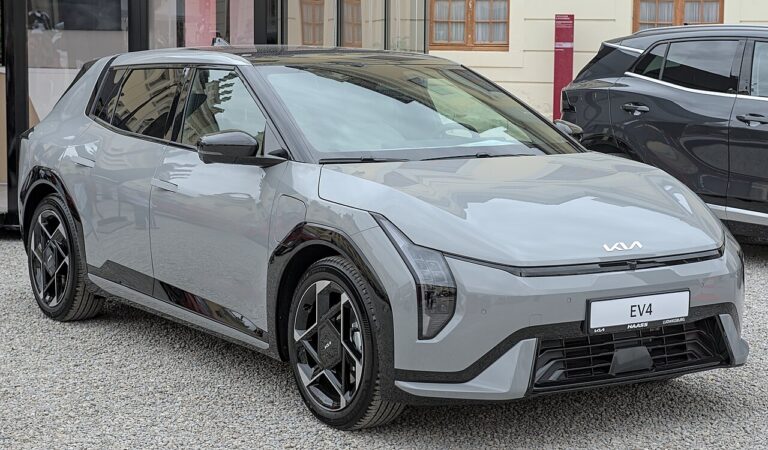 Kia EV4