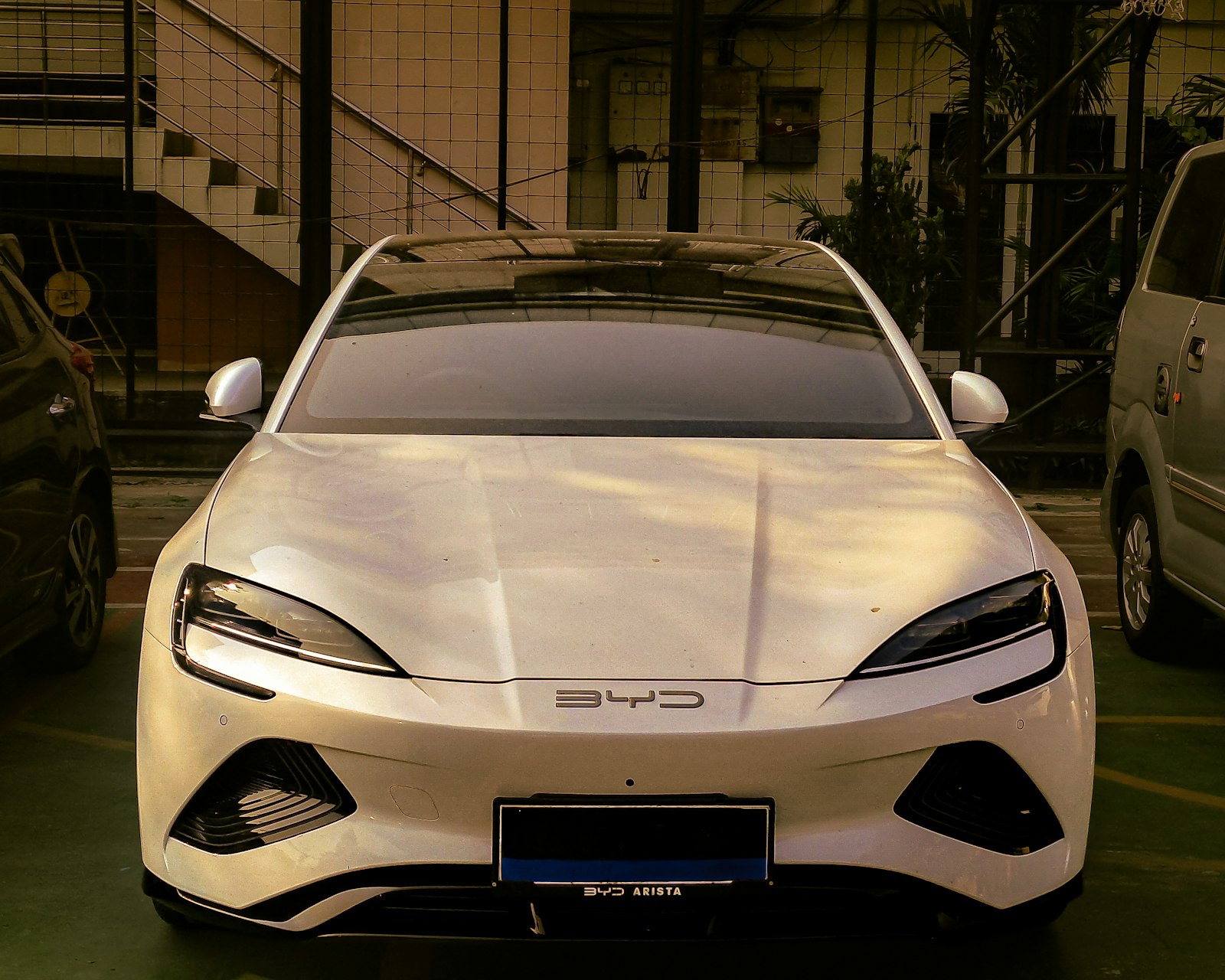 Chinese merken stuwen de EV-verkoop in Europa: wat dat voor je aankoop betekent