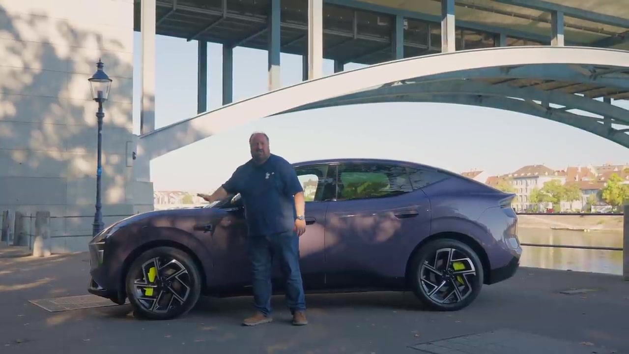 Eerste rit in de Xpeng L03: wat de nieuwe Chinese sedan de Nederlandse koper biedt
